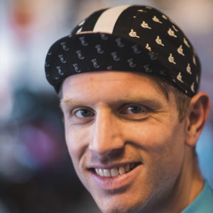 Cycling-cap-VK-CF-2020-1.jpg