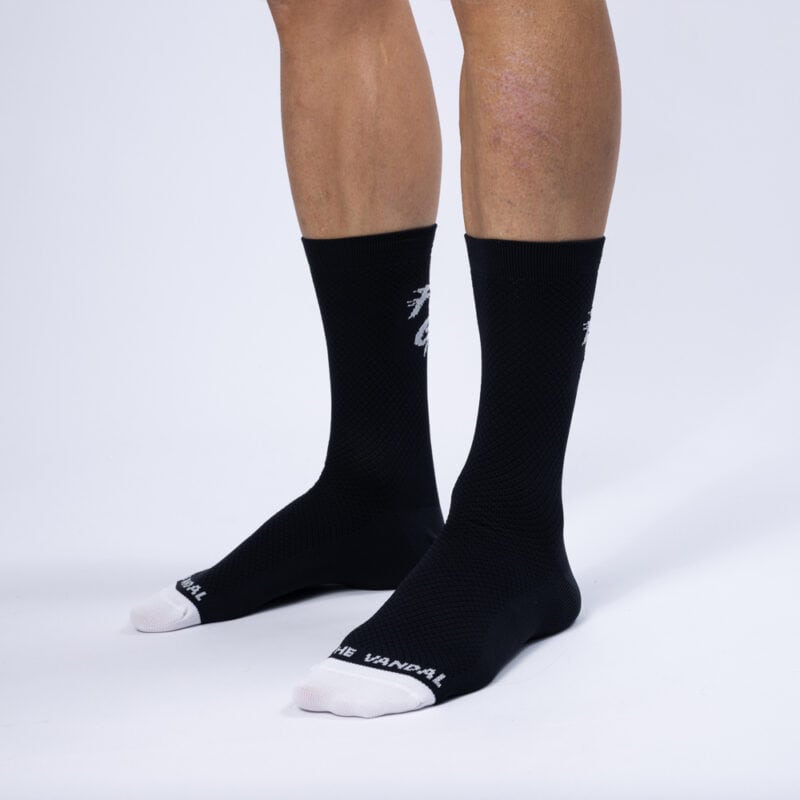 Full gas black Stripes performance sock packshot