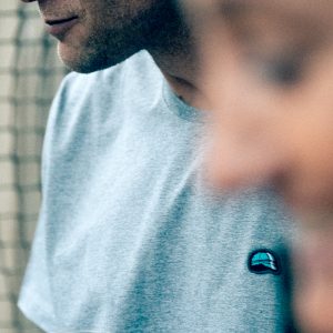 Atmosphere photo T-shirt casquette