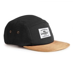 casquette jockey noire