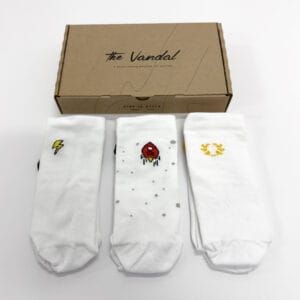 Chaussettes légères détail de la boîte cadeau