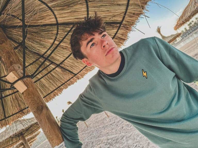 Lightning Sweater - Afbeelding 7