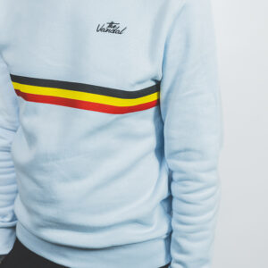 Detail tricolore sweater