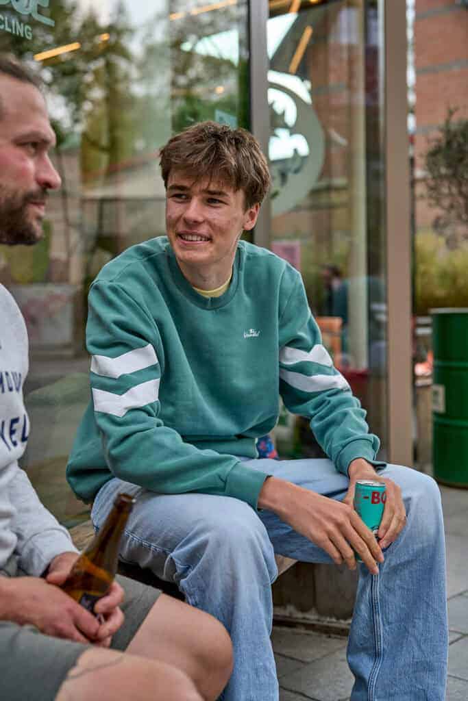 Finish Sweater - Image 4