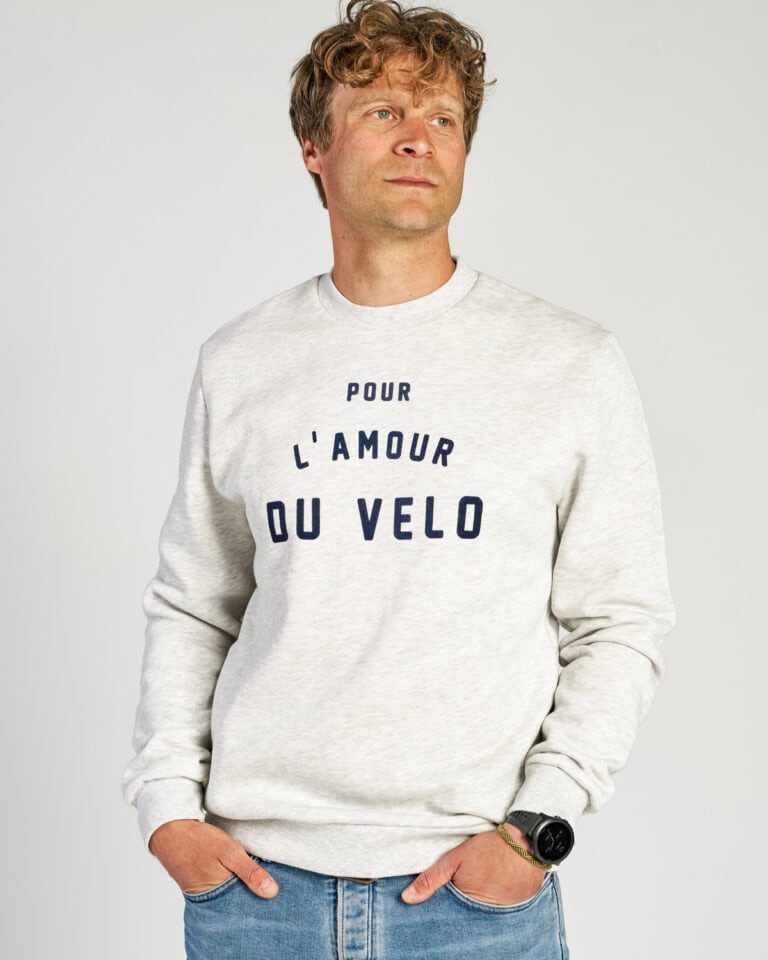 L'amour Sweater Grey - Image 3